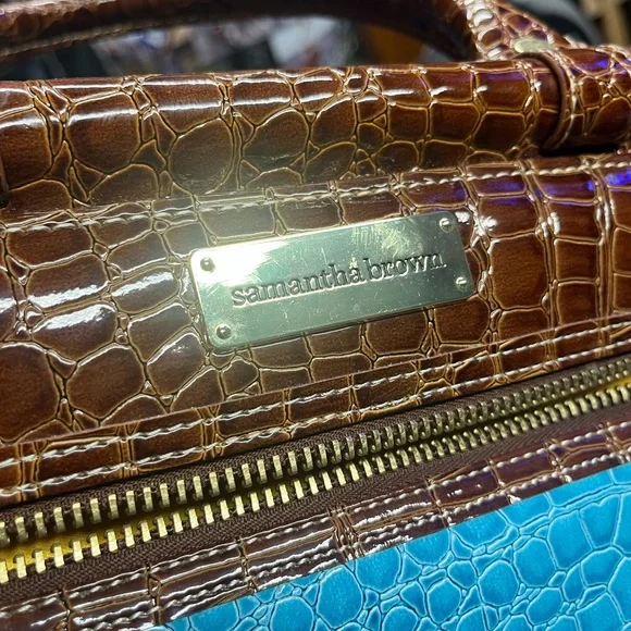 🔥 Croc-Embossed Samantha Brown Aqua Dowel Bag - Picture 9 of 10